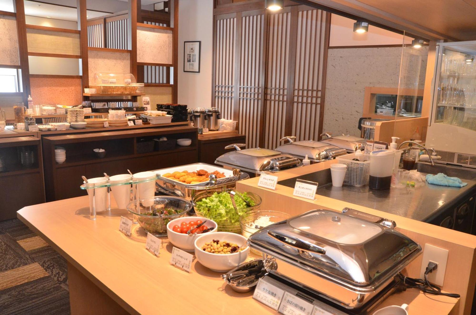 Richmond Hotel Akita Ekimae Buitenkant foto